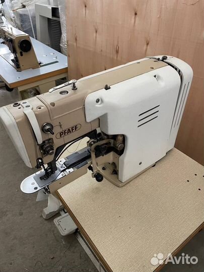 Швейная машина Pfaff 3336