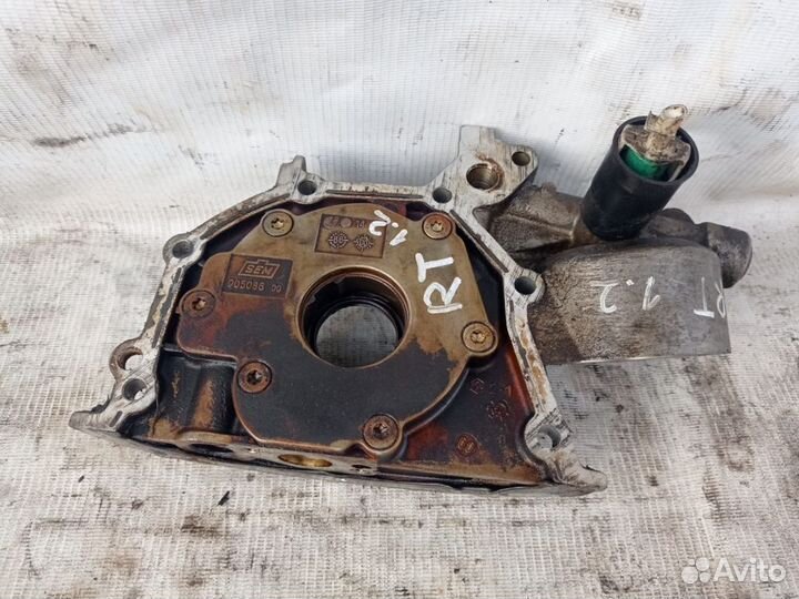 Renault Twingo насос масляный 1.2 D4F702