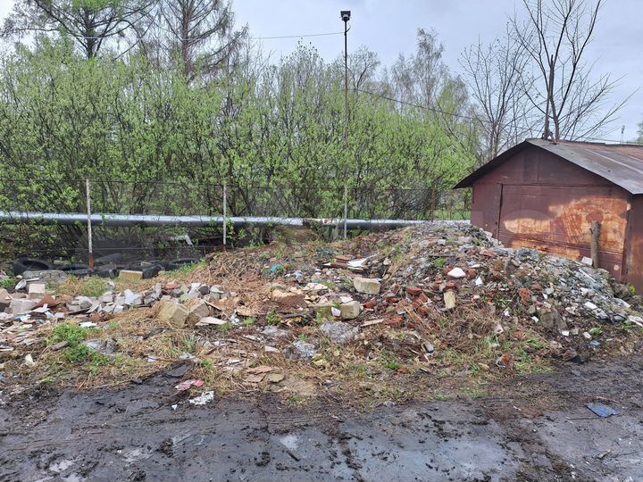 Машиноместо, > 30 м²