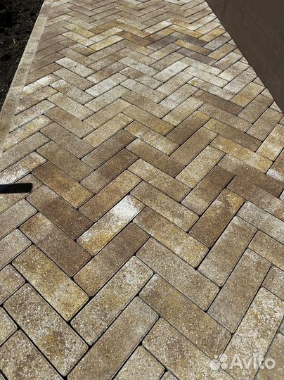 Крупноформатная тротуарная плитка