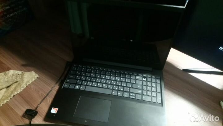 Lenovo 81N3