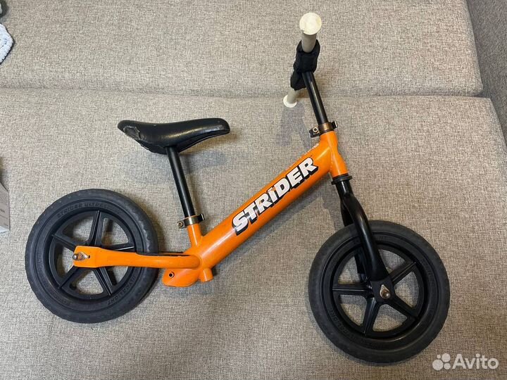 Беговел strider легкий, маневренный