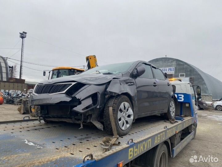 Эмблема Kia Rio хэтчбек 1.6 G4FC 2013