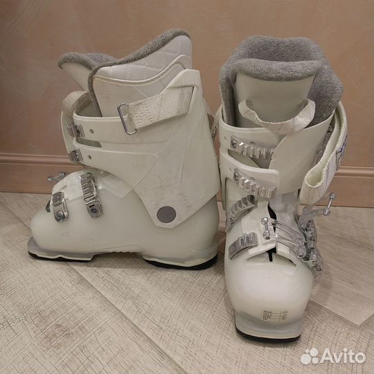 Ботинки для горных лыж детские