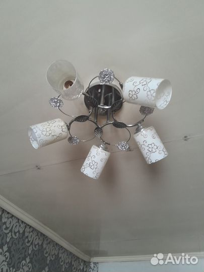 Люстра потолочная бу