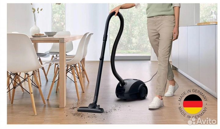 Пылесос Bosch bgbs2LB1, черный