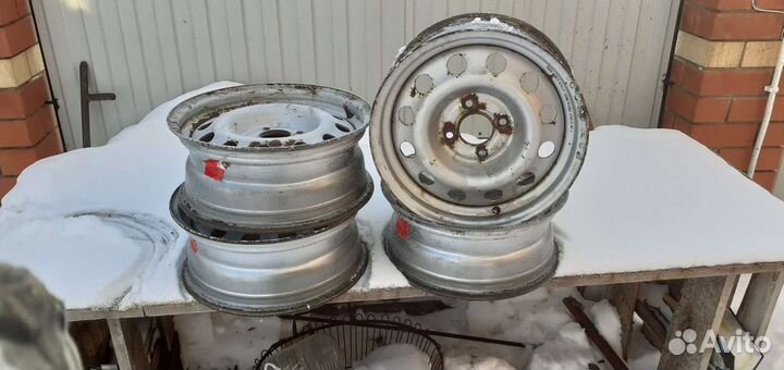 Диски штампованные r15