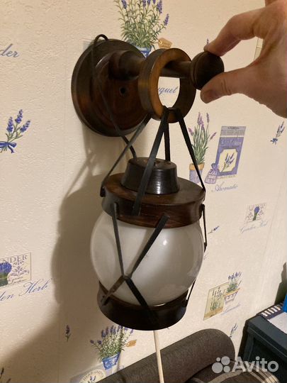 Светильник настенный