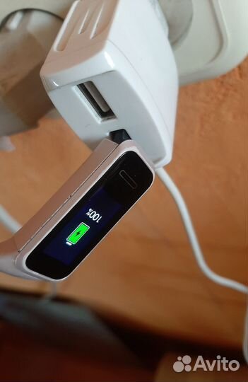 Часы Huawei Band 4