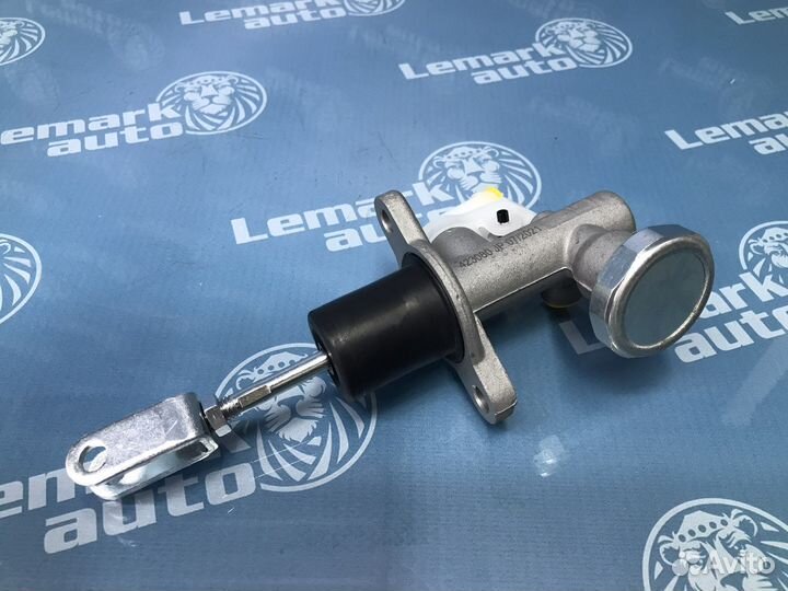 Цилиндр сцепления главный Nissan Pathfinder R51m