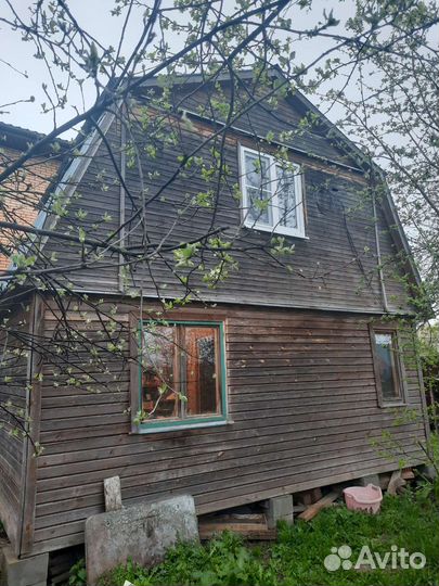 Продам дом под разбор
