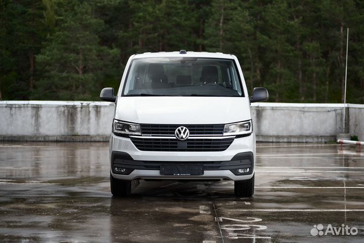 Volkswagen Multivan 2.0 AMT, 2022, 15 км