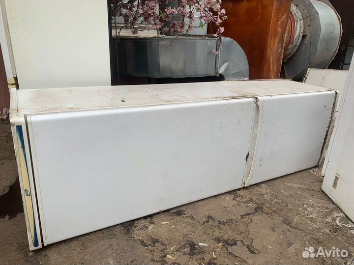 Холодильники б/у