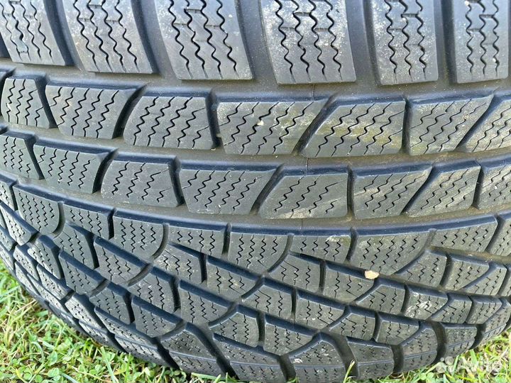 Pirelli P Zero Winter 285/40 R19