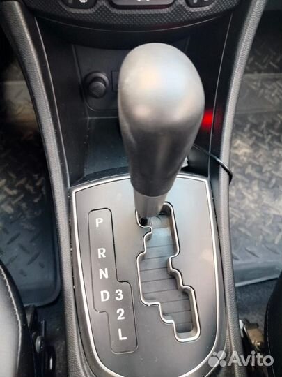 Hyundai Solaris 1.4 AT, 2015, 87 000 км