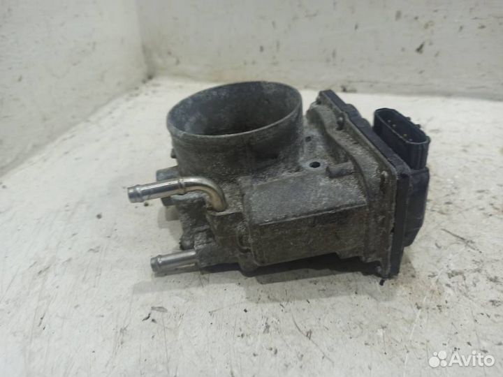 Дроссельная заслонка