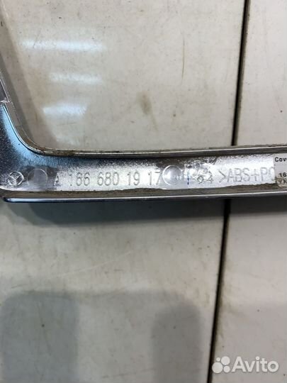 Накладка консоли (Mercedes-Benz M-class W166)