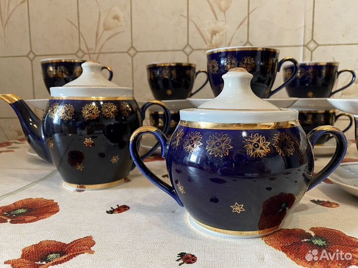 Чайный сервиз новый на 12 персон