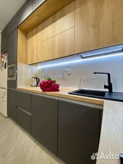 П образная кухня на заказ. Фабрика