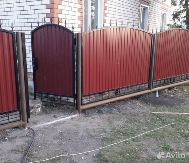 Заборы из профнастила