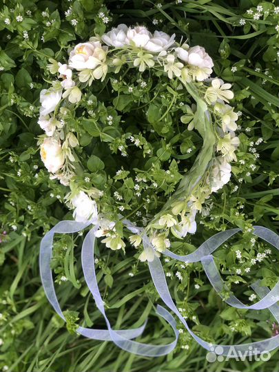 Венок на голову из цветов