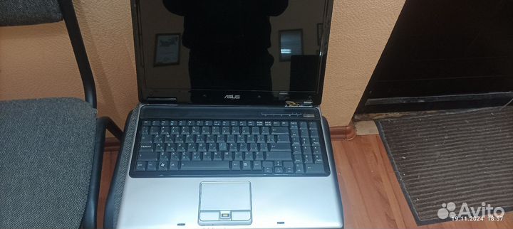 Ноутбук asus на запчасти