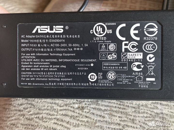 Ноутбук asus