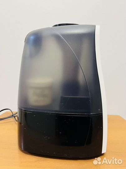 Увлажнитель воздуха Boneco Air-o-Swiss U650