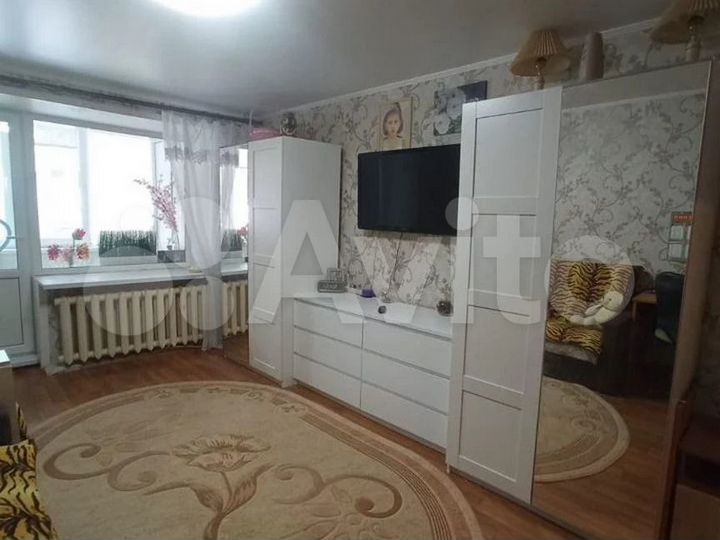 2-к. квартира, 60 м², 1/5 эт.