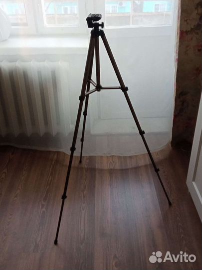 Штатив Hama 700