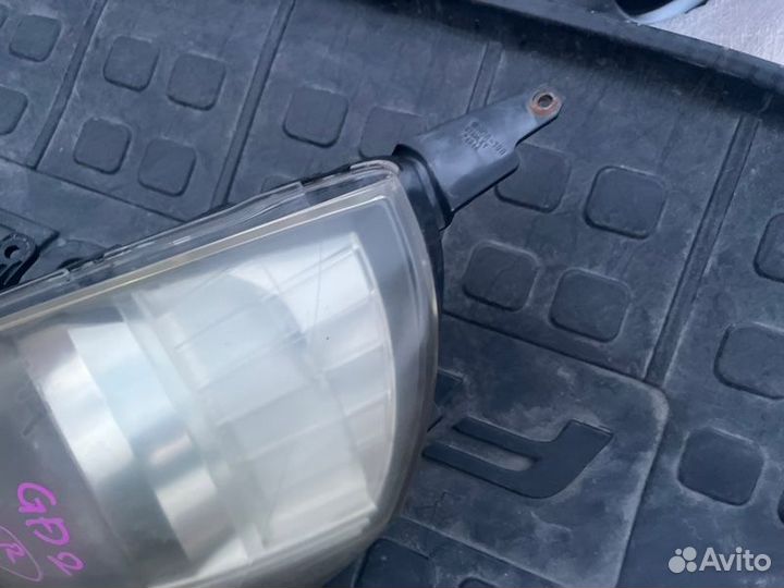 Фара передняя левая Honda Fit GD2