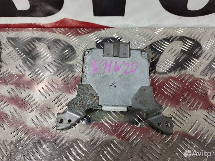 Блок управления АКПП Toyota Prius NHW20