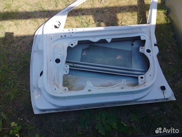 Дверь передняя правая Skoda Octavia a5