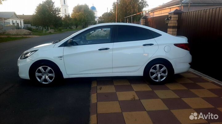 Hyundai Solaris 1.6 AT, 2012, 177 900 км