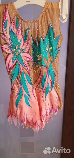 Купальник для художественной гимнастики