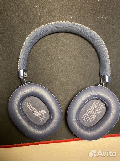 Наушники JBL