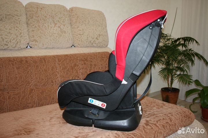 Детское автокресло от 0 до 18 кг