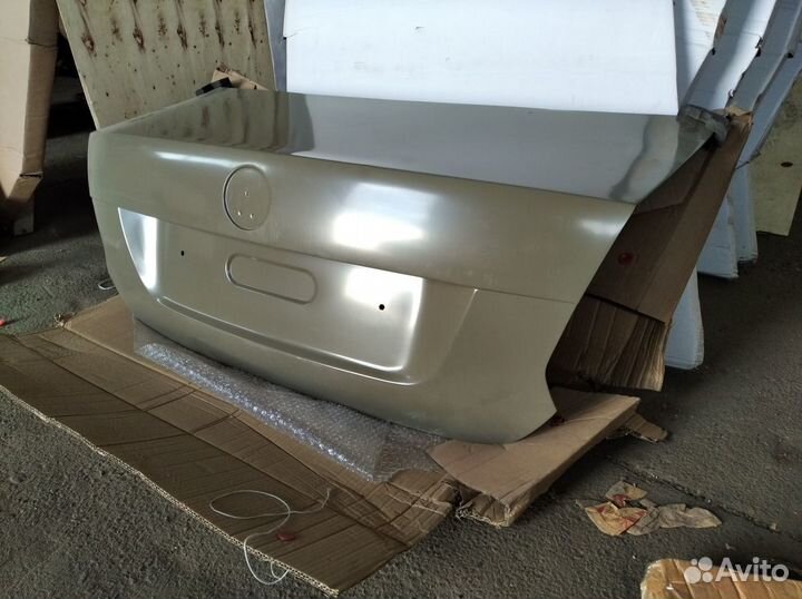 Крышка багажника Volkswagen Polo 5 2014 - 2020