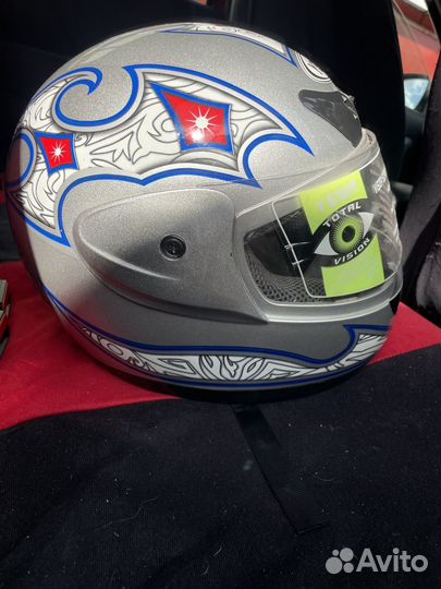 Новый мотошлем yema 805