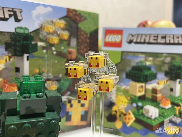 Lego Minecraft 21165