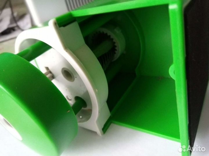 Механическая точилка для карандашей