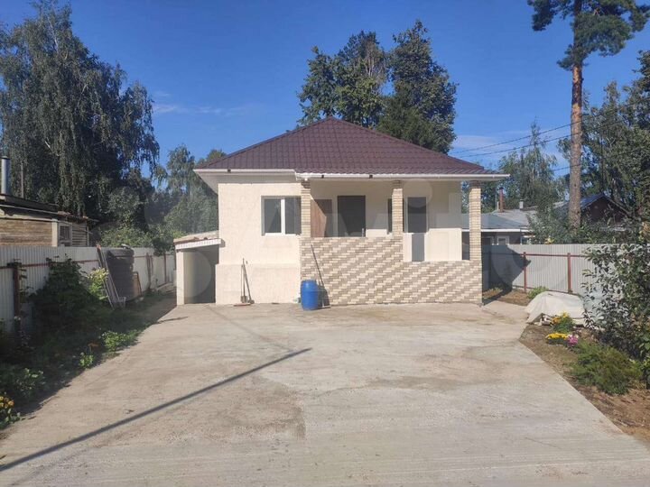 Дом 140 м² на участке 6,5 сот.