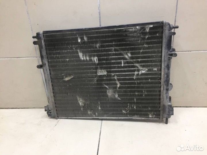 Радиатор системы охлаждения Renault Logan