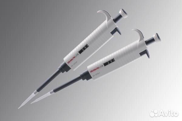 Объему дозируют. Дозатор переменного объема 1000-5000 мкл. Дозатор одноканальный 20-200 мкл. Пипетка автоматическая дозатор 200-1000 мкл. Пипетка автоматическая дозатор 1000-5000 мкл Ленпипет.
