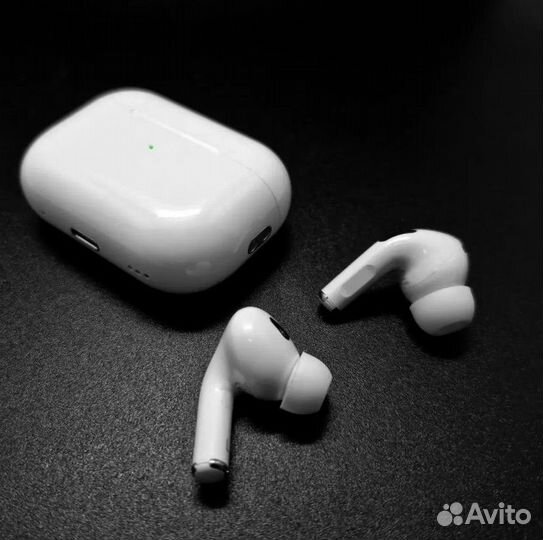 AirPods Pro 2 (2023) с шумоподавлением