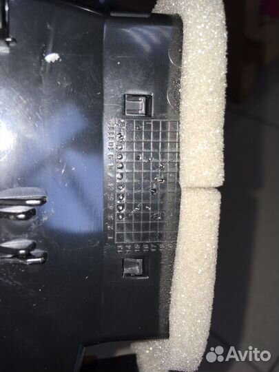 Сопло (дефлектор) панели центральное приора 2