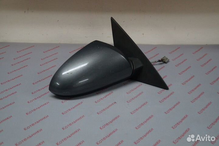 Nissan 96301-AU480 Зеркало правое