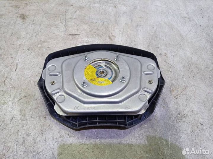 Подушка безопасности в руль