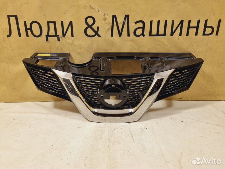 Решетка радиатора Nissan Qashqai J11
