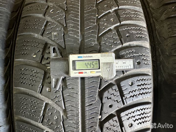 Gislaved Nord Frost 5 235/65 R17